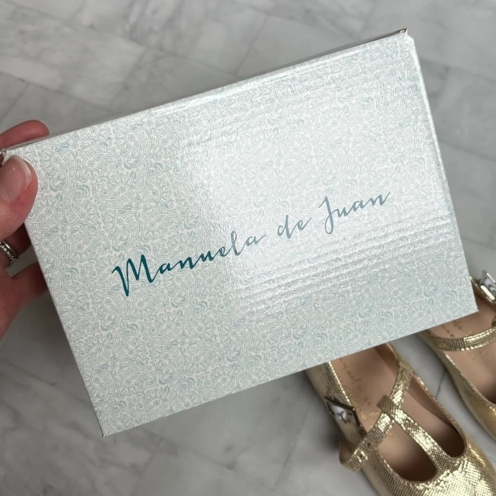 Manuela de Juan Little Girl’s Gold T-Strap Mary Janes